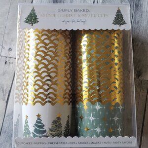 NWT - Simply Baked 50 Paper Baking Snack Cups 5 oz. Tree and Stars